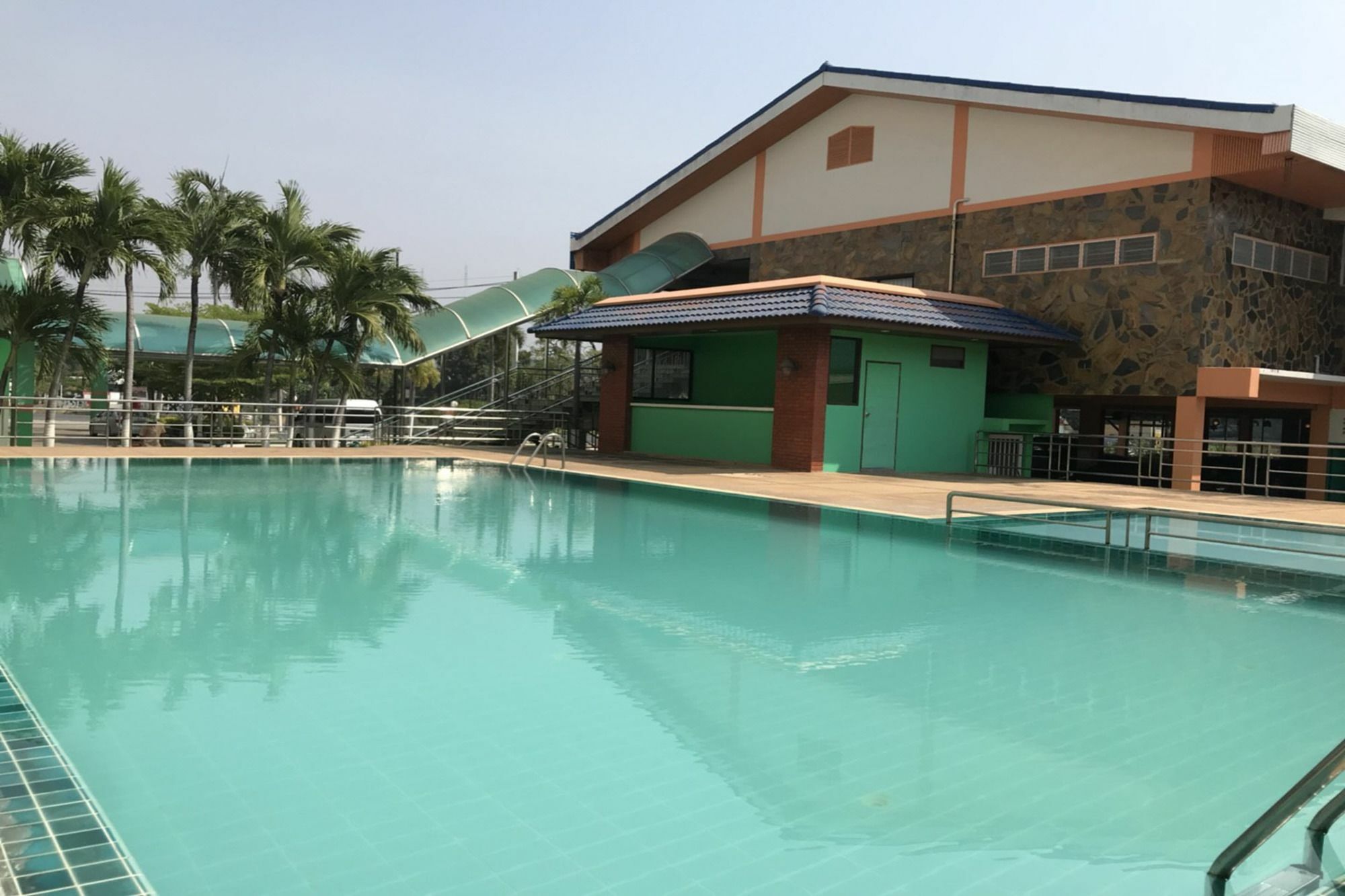 Lopburi Residence Hotel エクステリア 写真